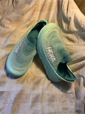 Hoka One One Restore TC Ocean
Mist Slip On Knit Sneakers
Women's 12Mens11 unisex